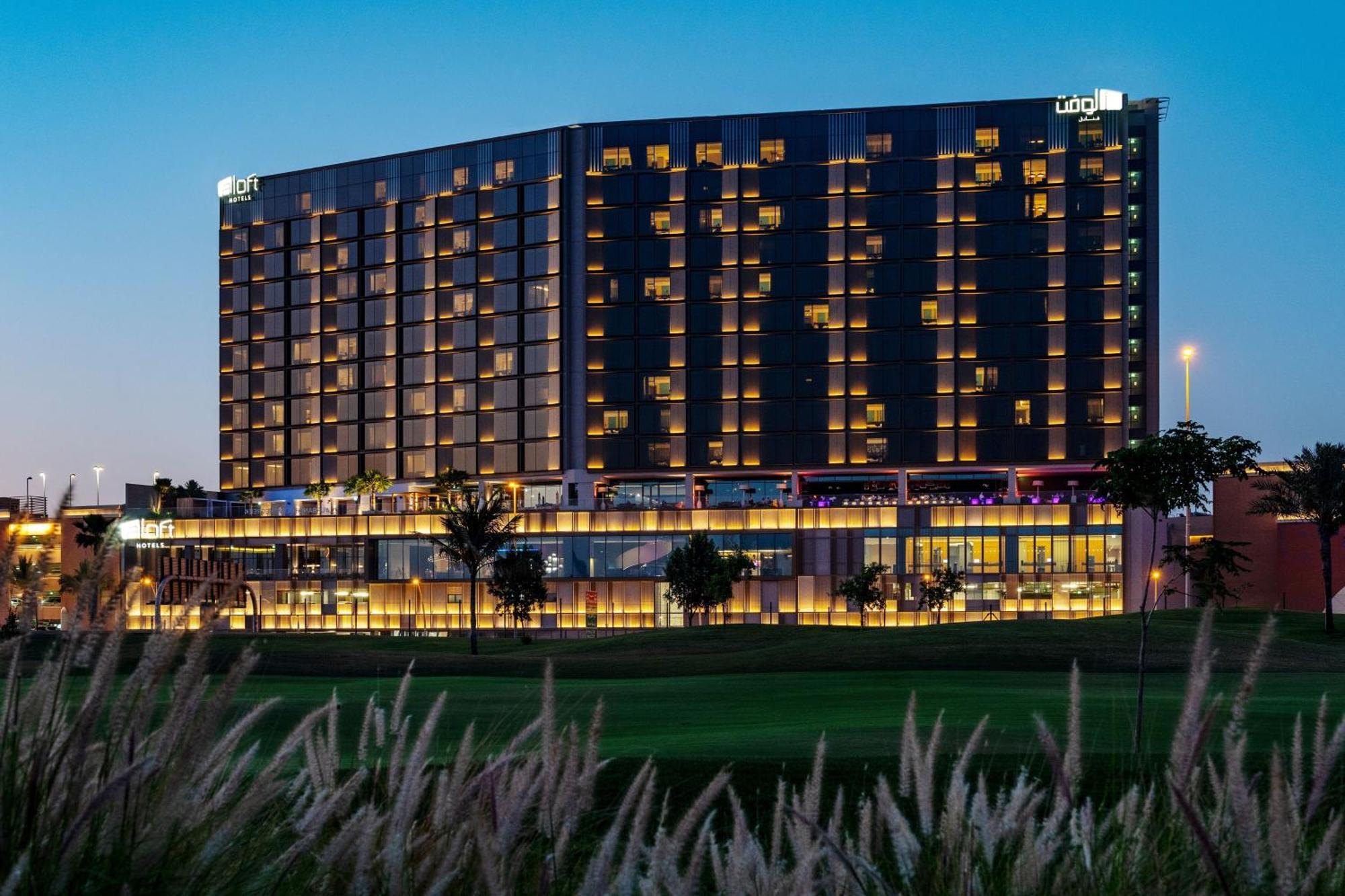 Hotel Aloft Creek 4*
